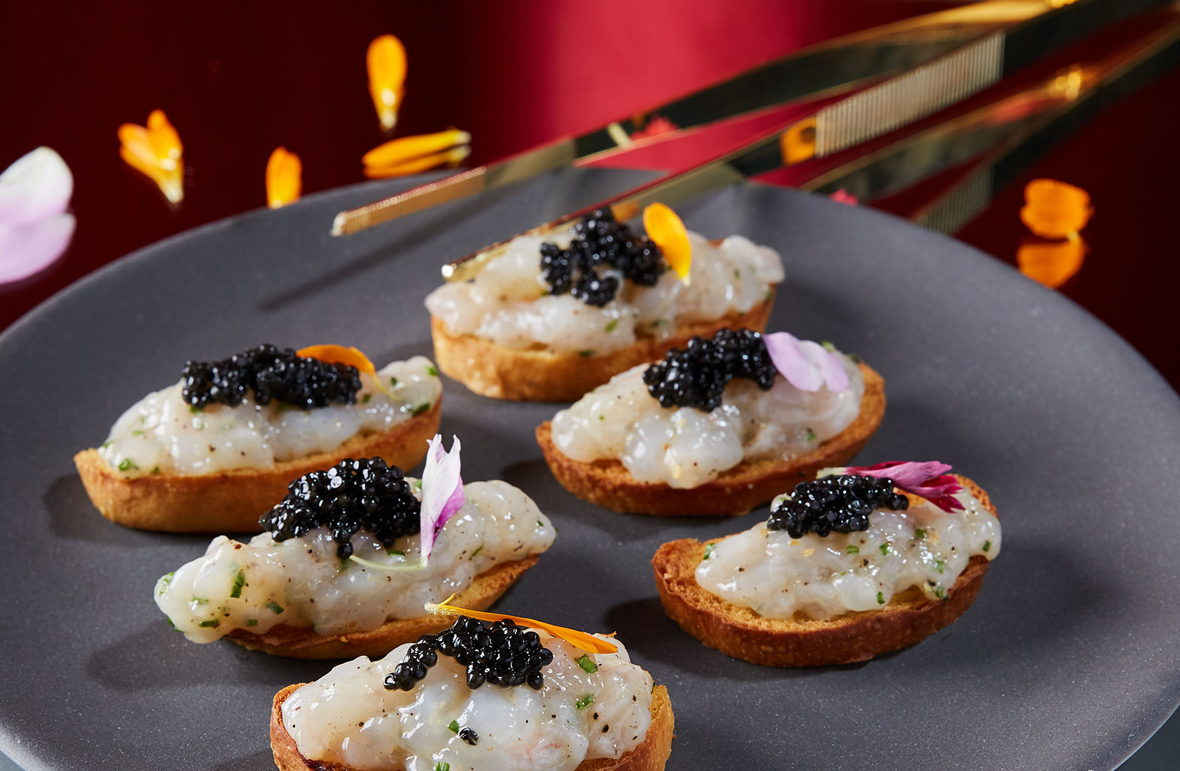 tartar-de-cigala-con-caviar-lovo